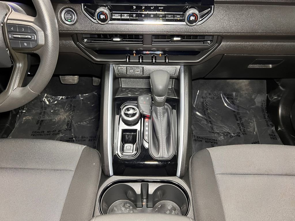 Used 2025 Chevrolet Colorado Trail Boss image 15