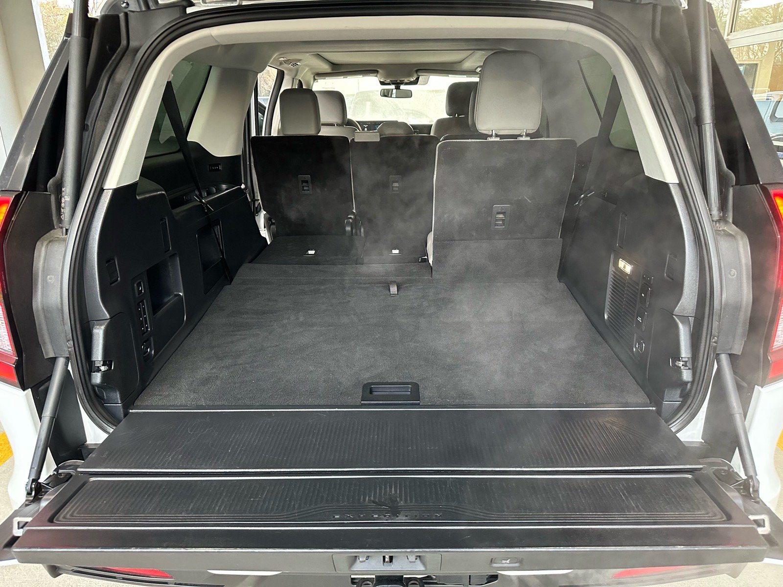 Certified 2025 Ford Expedition Max Active AWD/4WD image 32