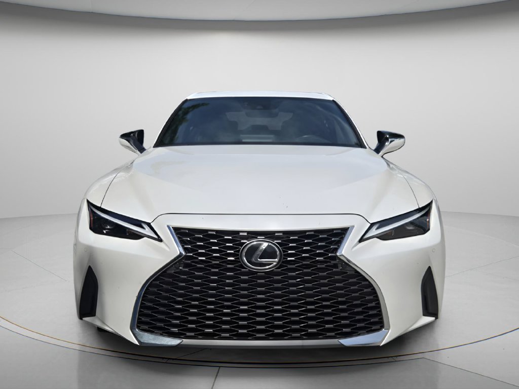 Used 2024 Lexus IS 300 w/ Comfort Package RWD image 4
