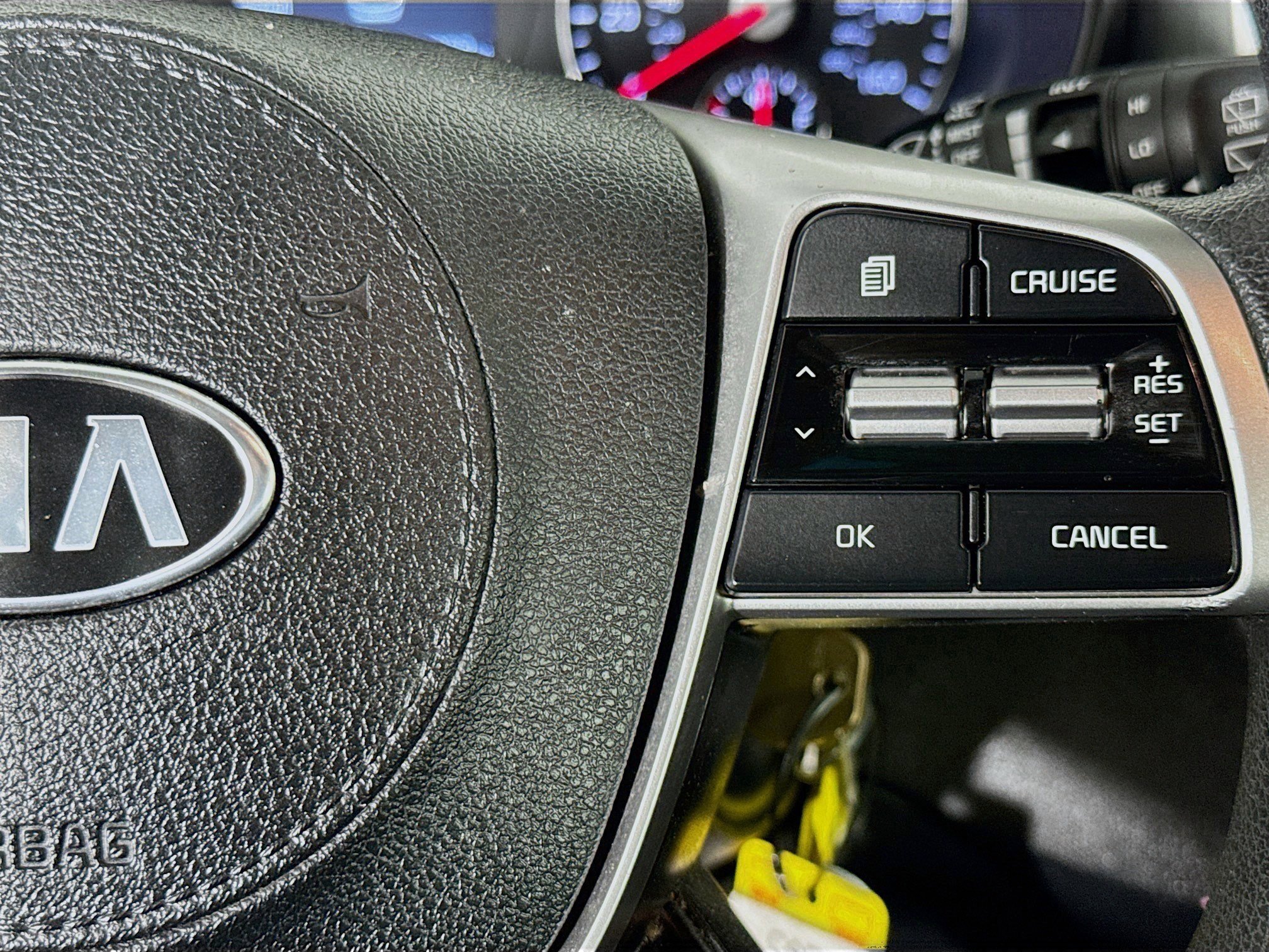 Used 2020 Kia Sorento LX image 14