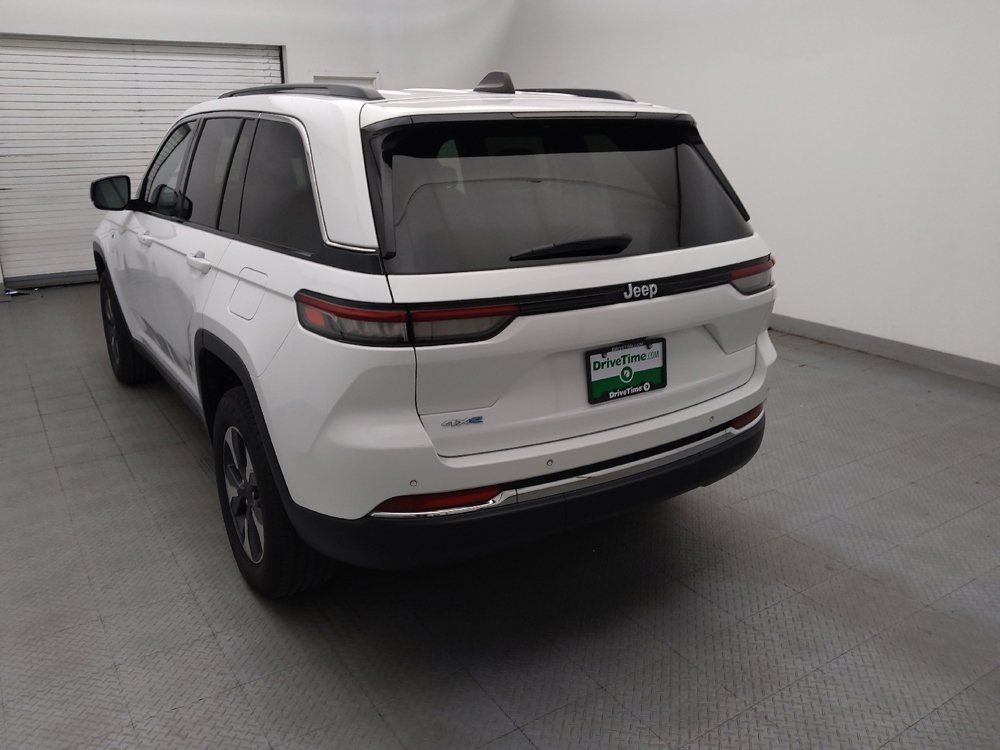 Used 2024 Jeep Grand Cherokee Limited 4xe AWD/4WD image 6