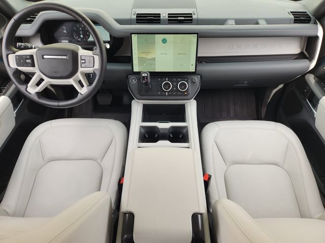 Used 2026 Land Rover Defender 110 S image 26
