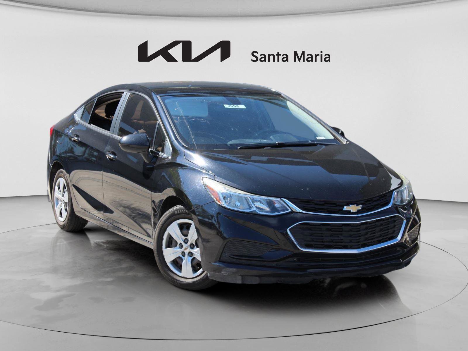 Used 2017 Chevrolet Cruze LS FWD image 1