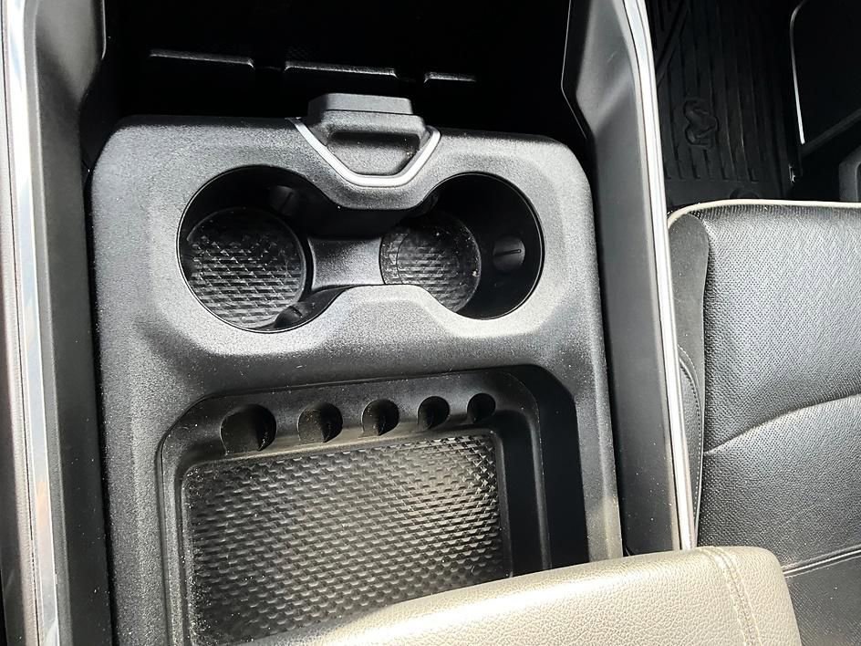 Used 2022 RAM 3500 Laramie image 25