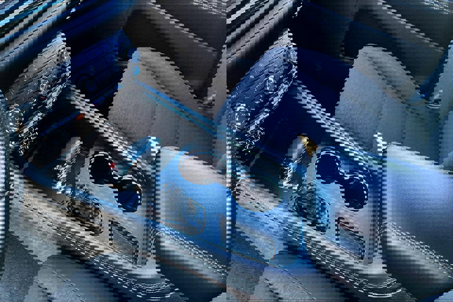 Used 2023 Dodge Durango SXT image 18