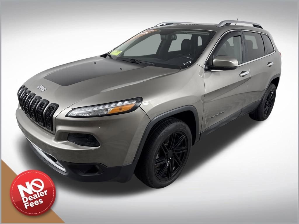 Used 2017 Jeep Cherokee Limited w/ Luxury Group image 8
