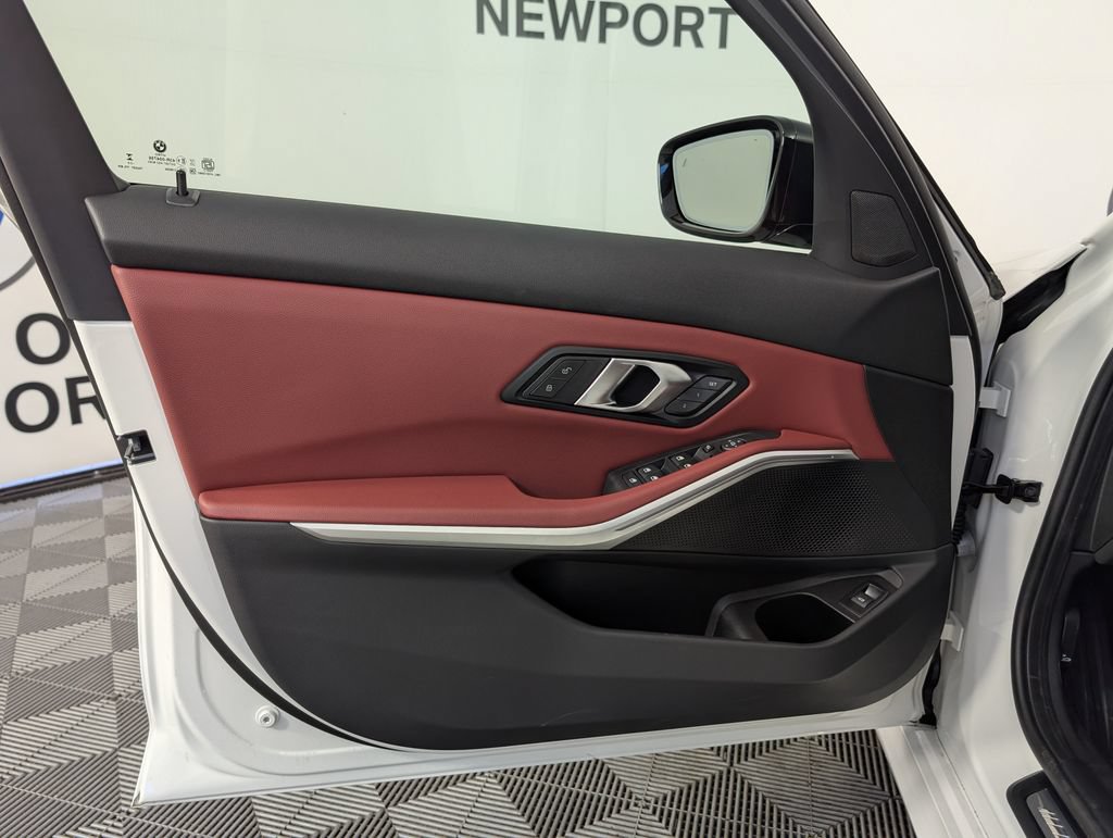 New 2026 BMW 330i xDrive Sedan w/ M Sport Package AWD/4WD image 16