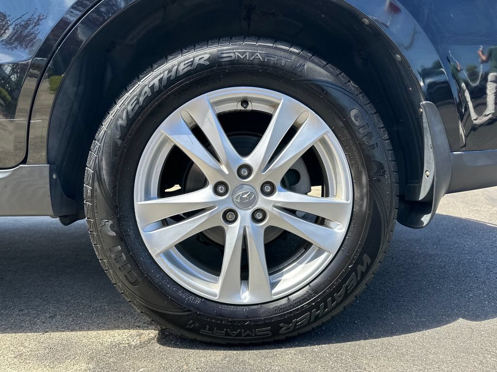 Used 2011 Hyundai Santa Fe Limited FWD image 28