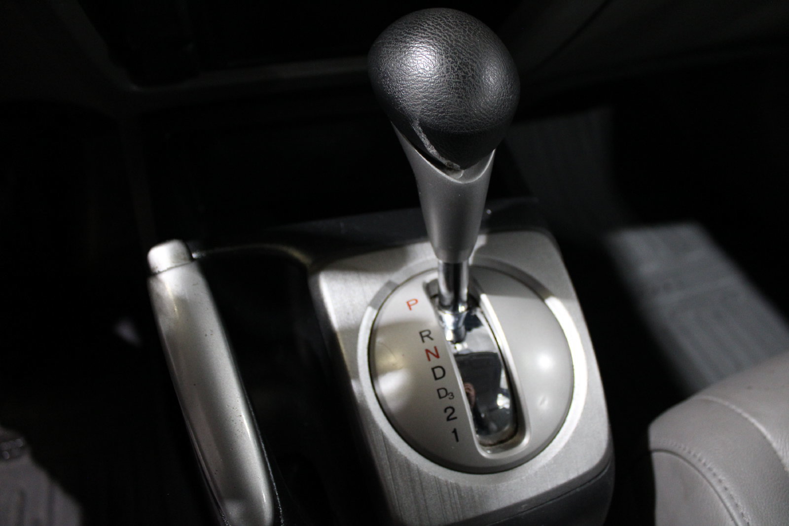 Used 2010 Honda Civic EX-L image 28