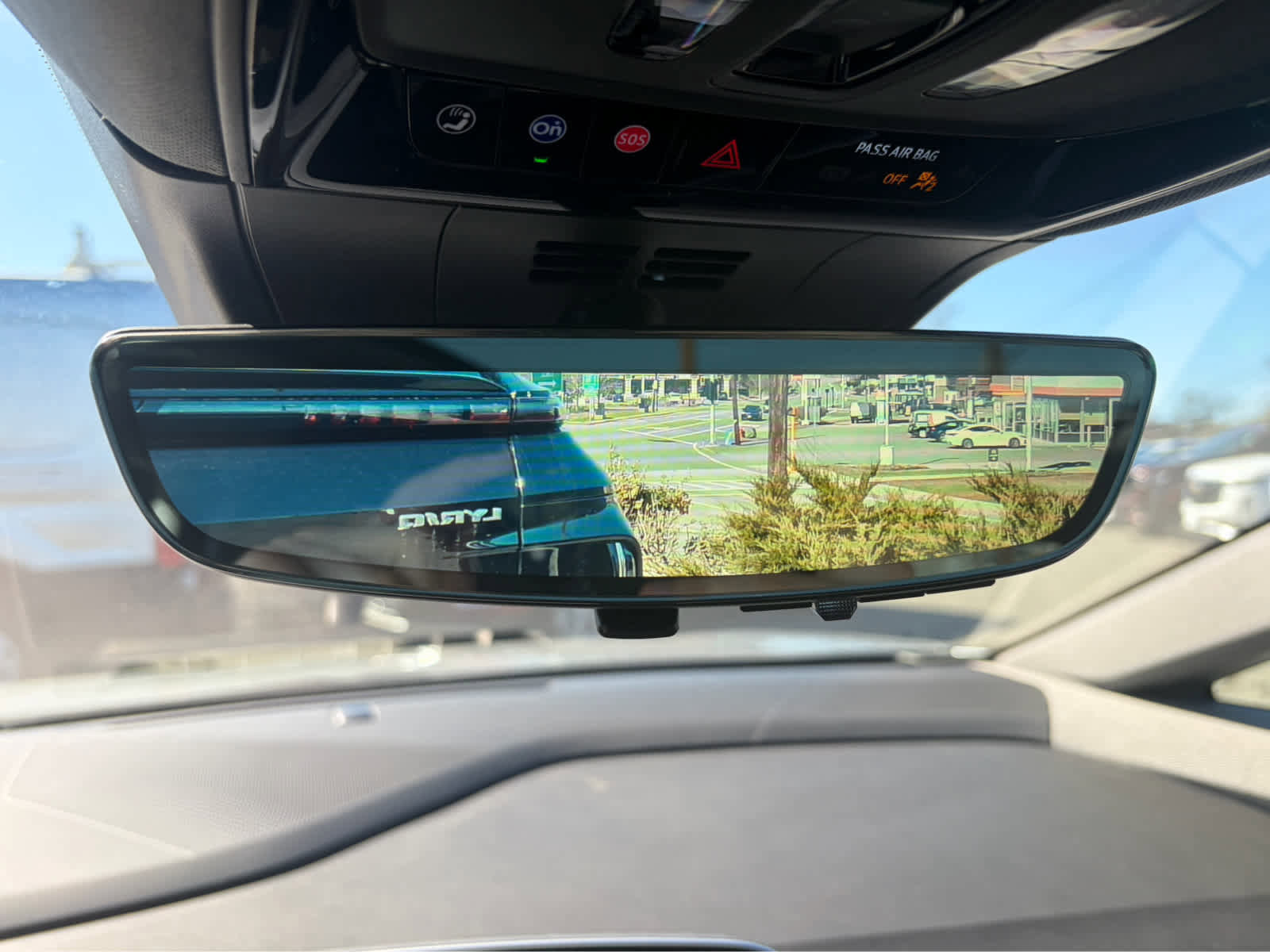 Used 2026 Cadillac Optiq Luxury 1 AWD/4WD image 29