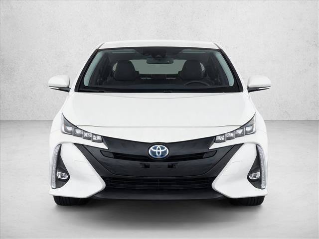 Certified 2018 Toyota Prius Prime Advanced FWD image 2