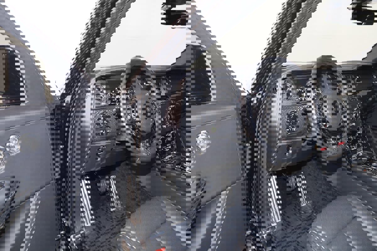 Used 2024 Rolls-Royce Cullinan Black Badge image 82