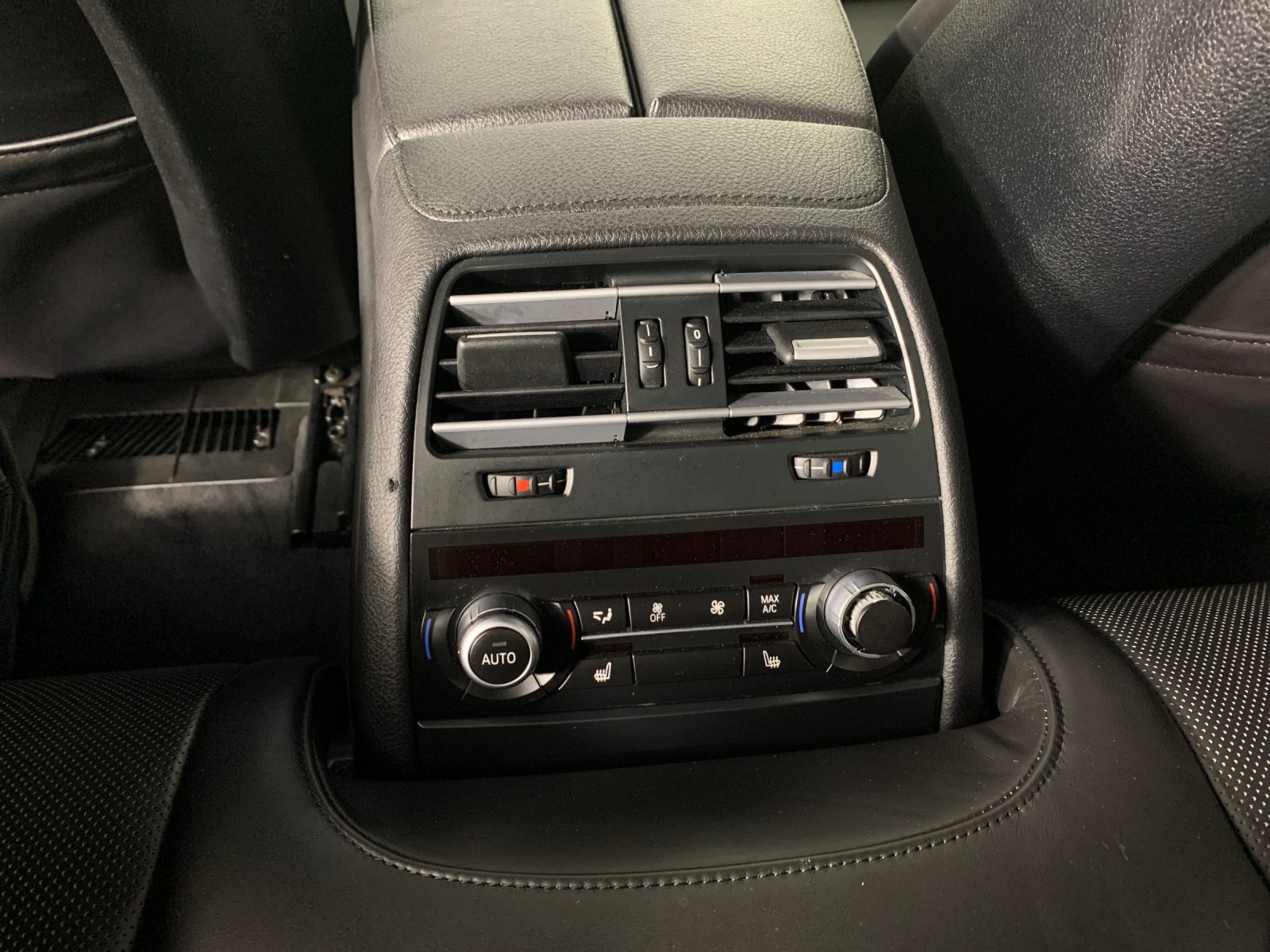 Used 2019 BMW M6 Gran Coupe w/ Competition Package RWD image 32
