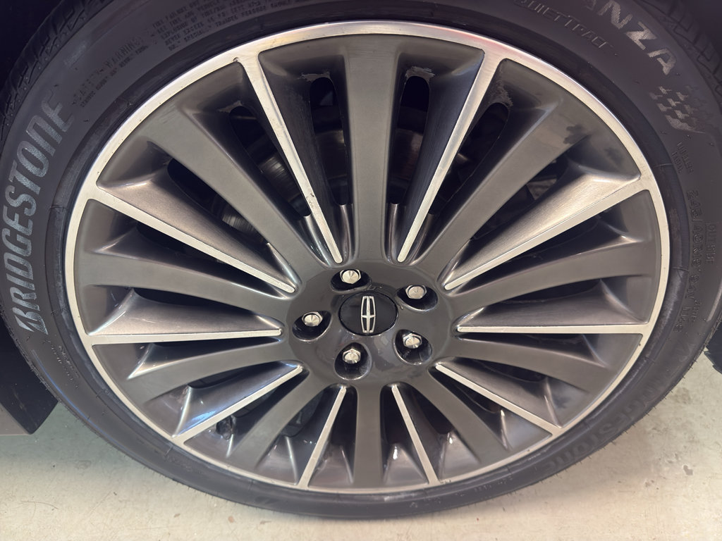 Used 2015 Lincoln MKZ w/ Equipment Group 102A Reserve FWD image 36