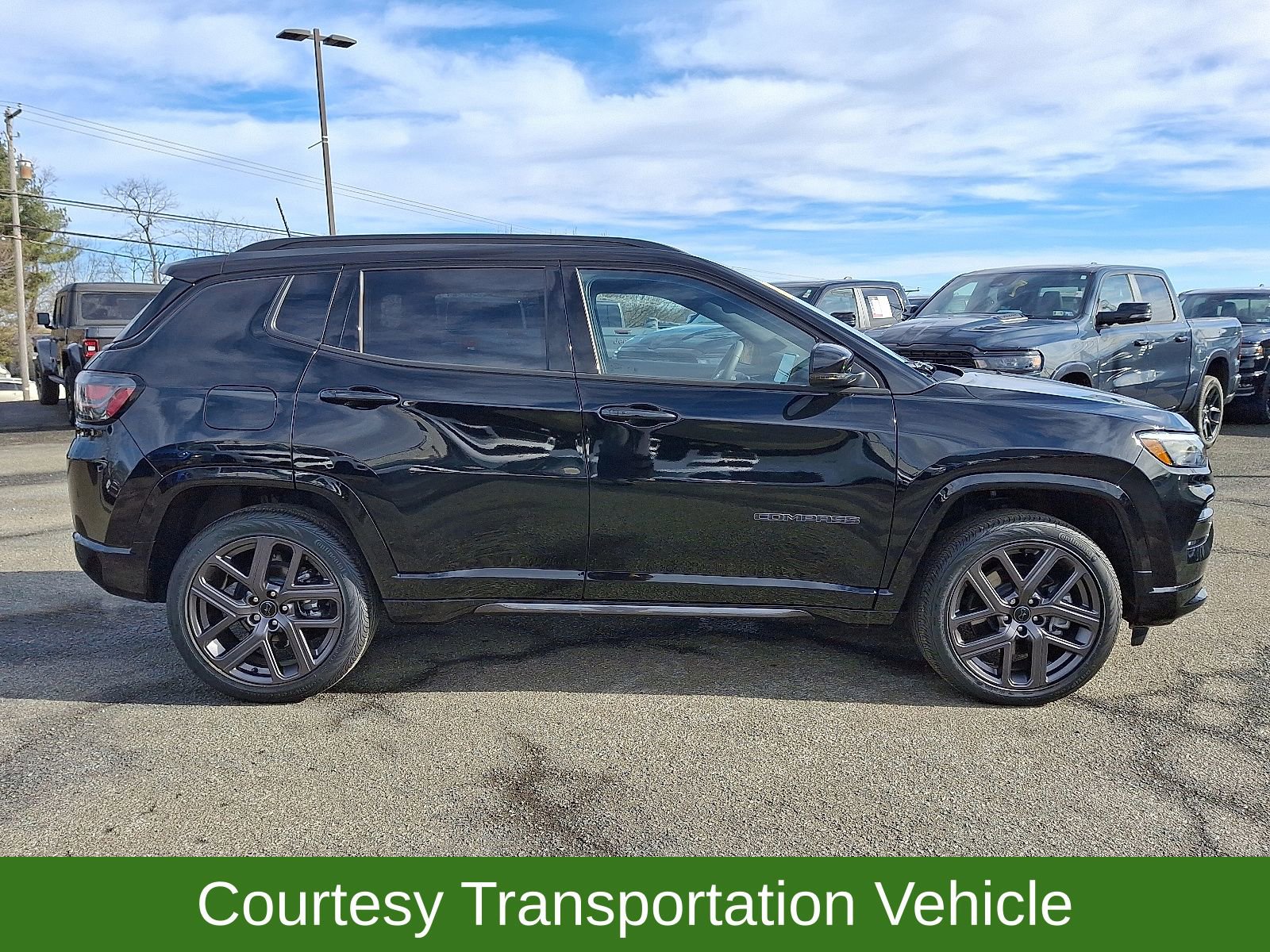 New 2025 Jeep Compass Limited w/ High Altitude Package image 8