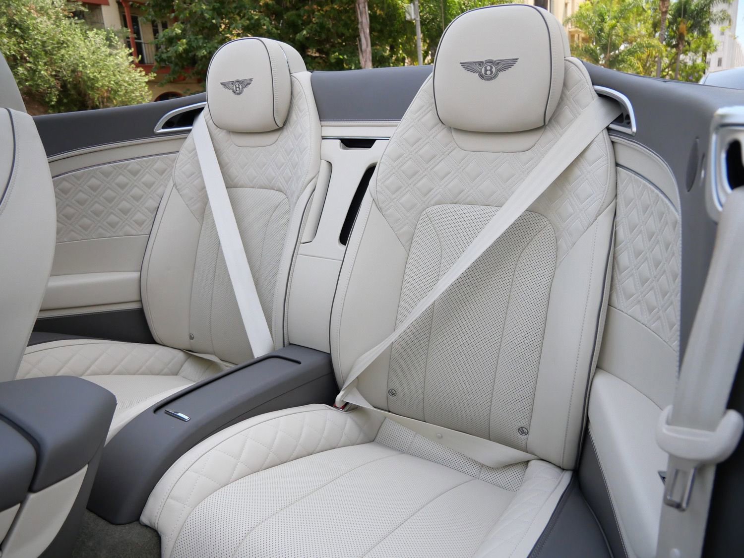 Used 2023 Bentley Continental GT Azure AWD/4WD image 20
