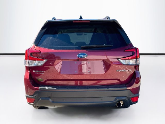Used 2024 Subaru Forester Limited AWD/4WD image 7