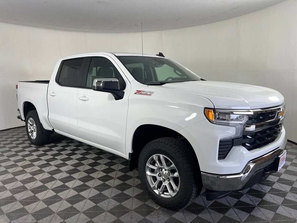 New 2026 Chevrolet Silverado 1500 LT