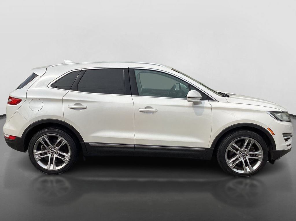 Used 2016 Lincoln MKC Reserve w/ Lincoln MKC Climate Package AWD/4WD image 4