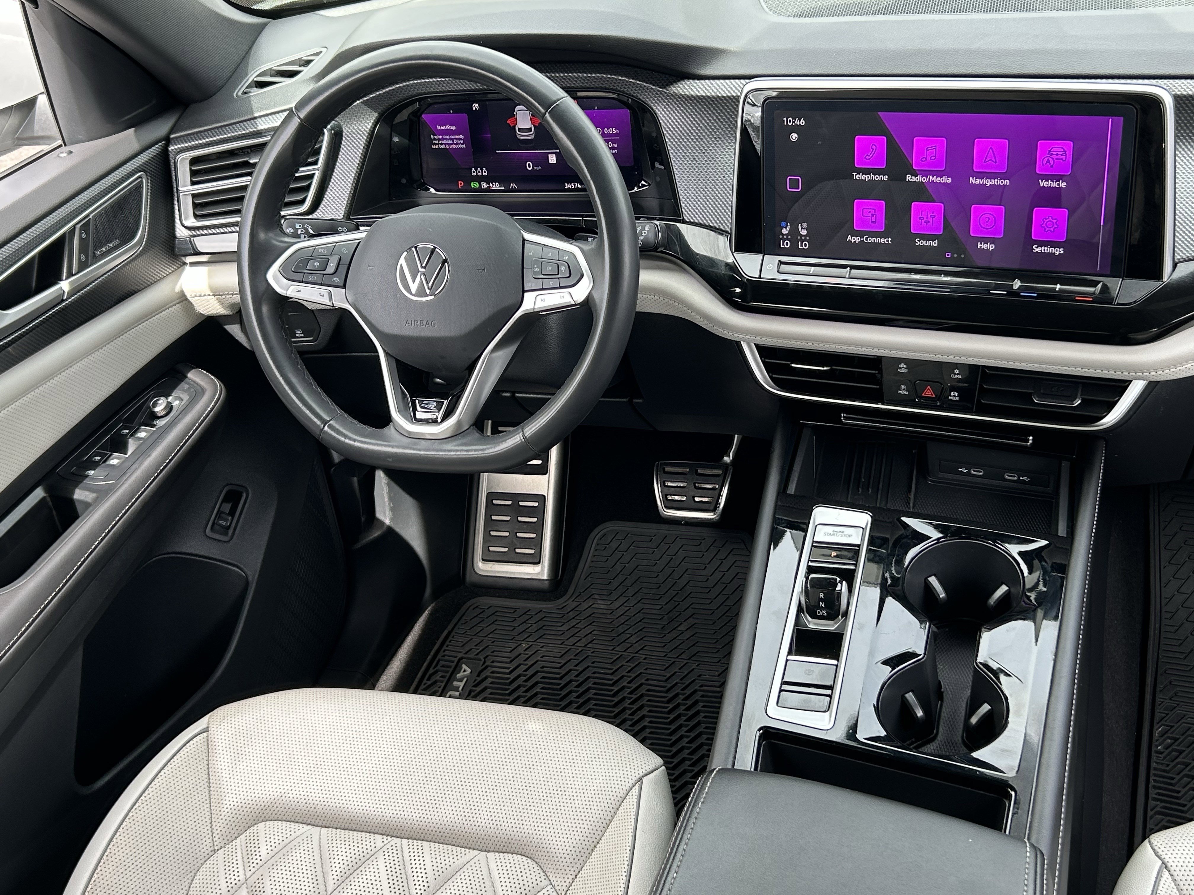 Used 2025 Volkswagen Atlas Cross Sport SEL Premium R-Line AWD/4WD image 13