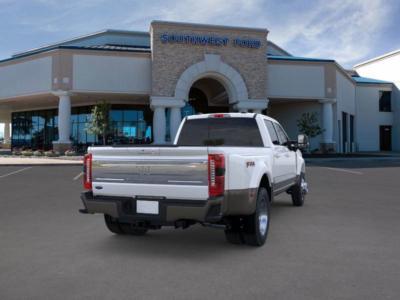 New 2026 Ford F450 King Ranch w/ FX4 Off-Road Package image 8