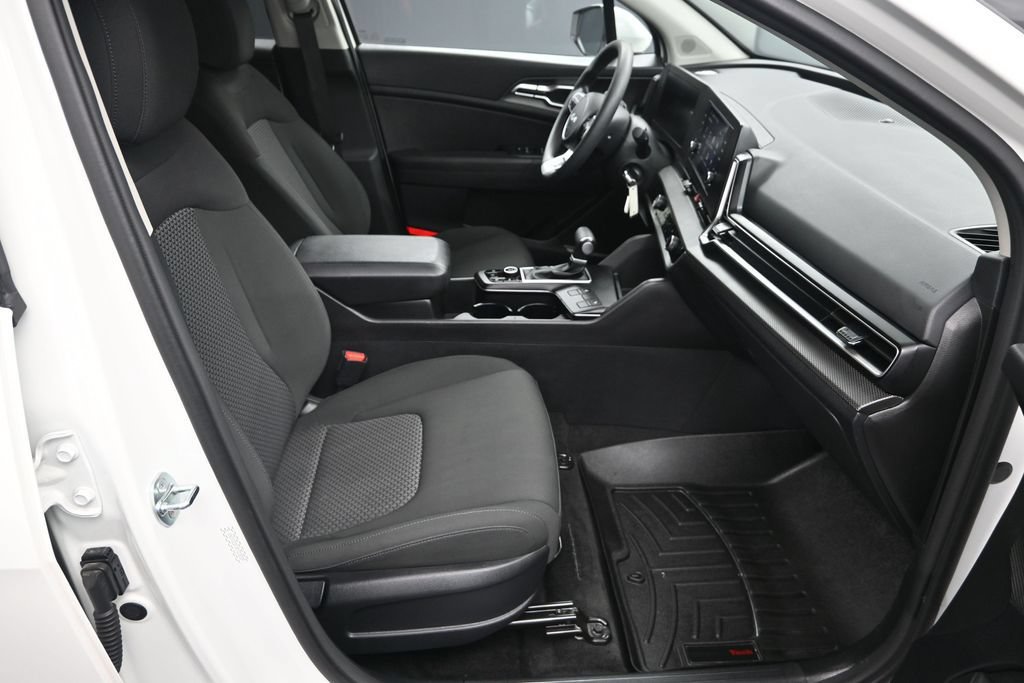 Certified 2024 Kia Sportage LX AWD/4WD image 36