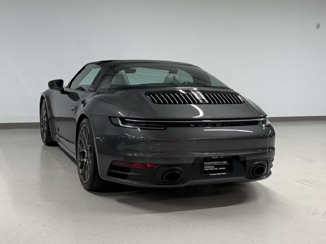 Certified 2024 Porsche 911 Targa 4S AWD/4WD image 3