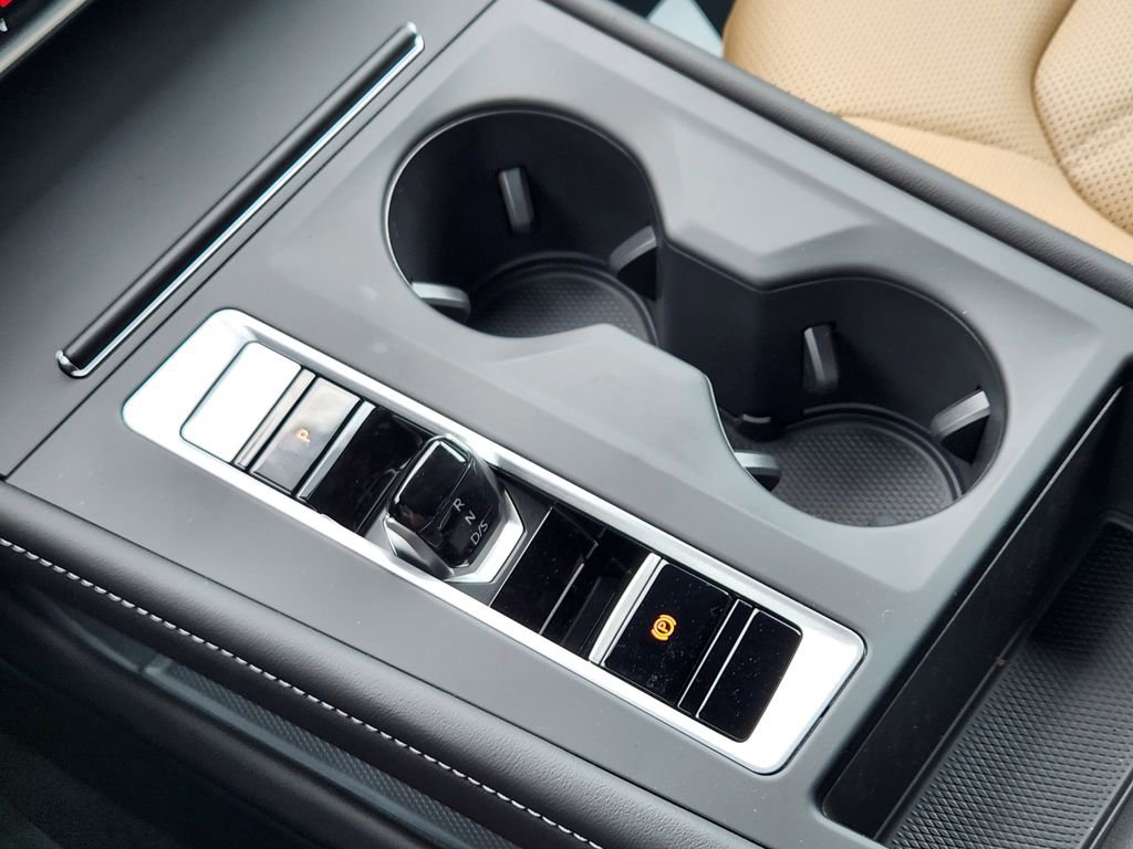 New 2026 Volkswagen Atlas Cross Sport SE image 18