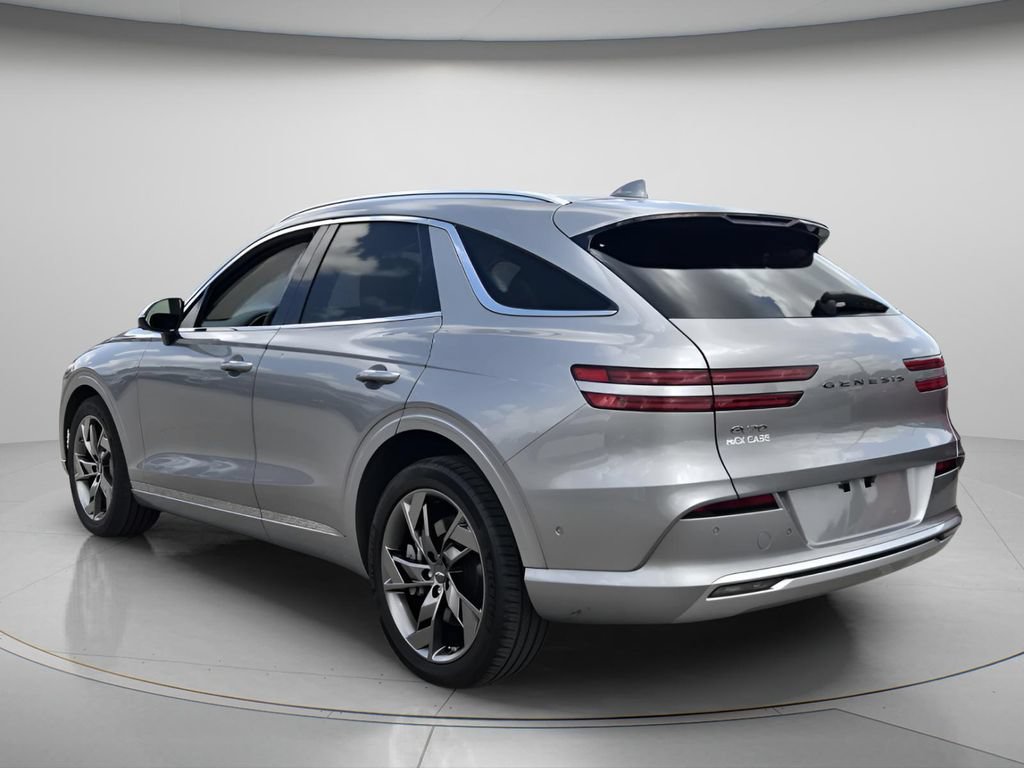 Used 2023 Genesis Electrified GV70 AWD/4WD image 7