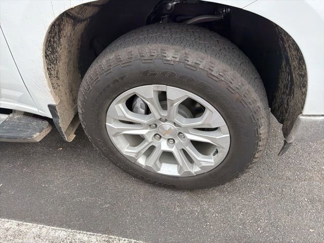 Used 2024 Chevrolet Silverado 1500 LTZ image 9