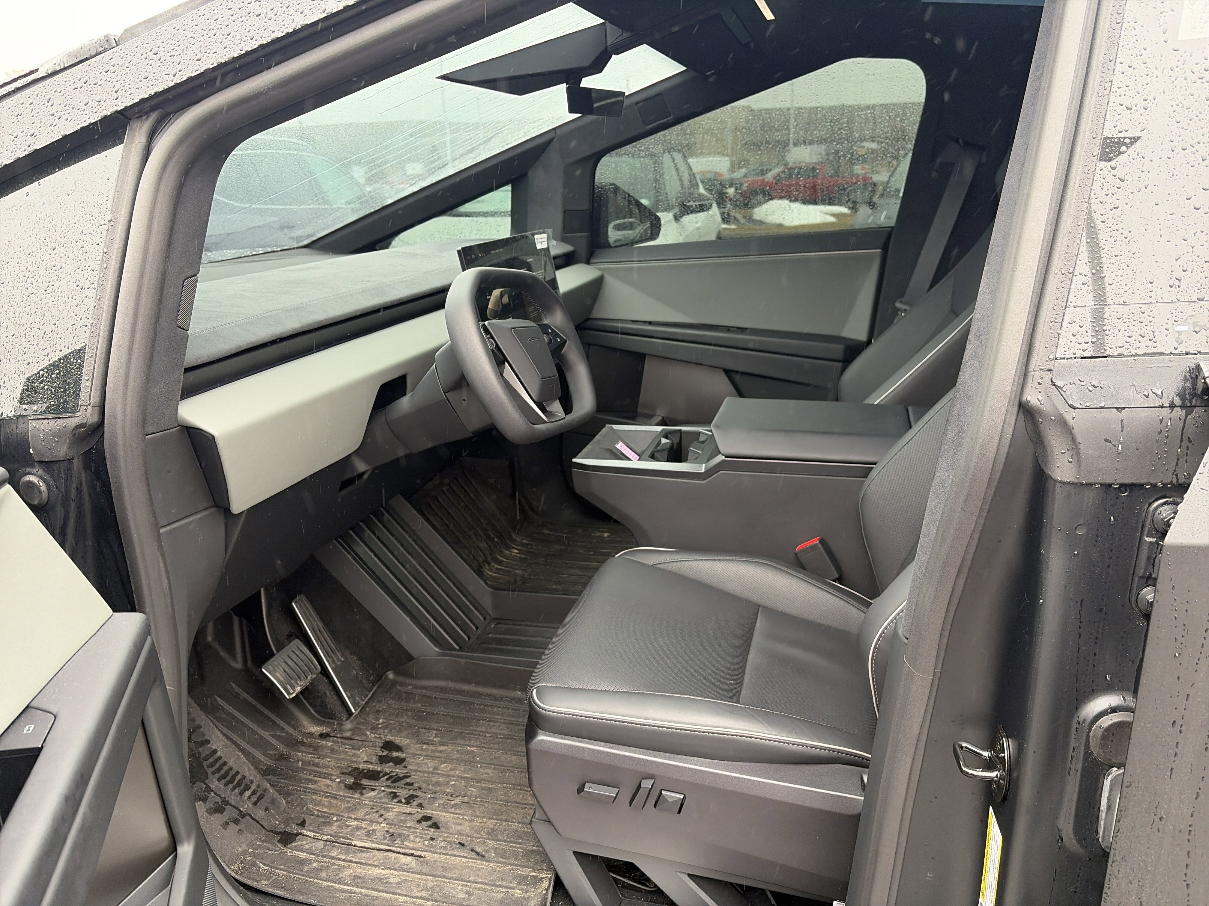 Used 2024 Tesla Cybertruck Cyberbeast image 13