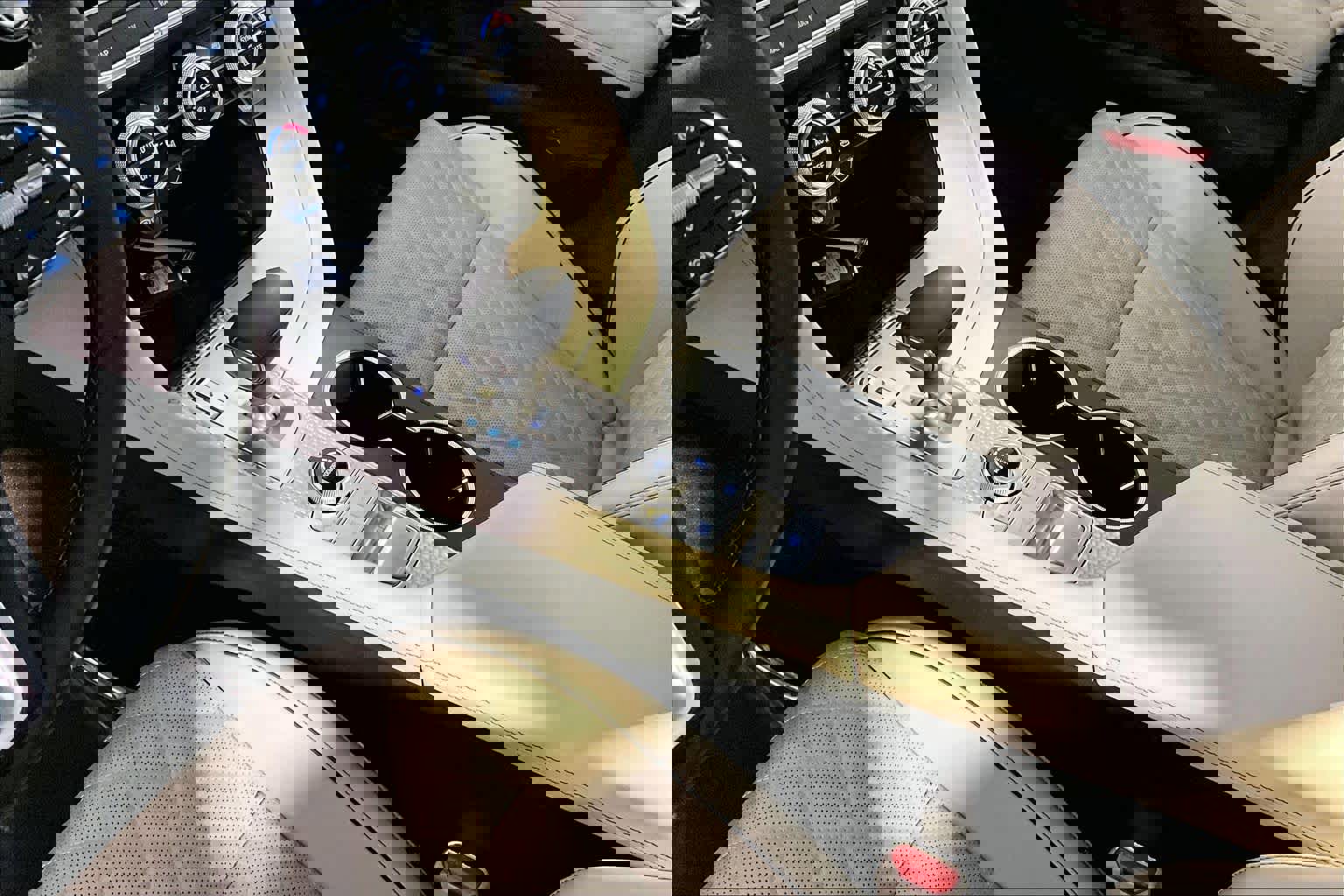 Used 2023 Genesis G70 3.3T w/ Sport Prestige Package image 17