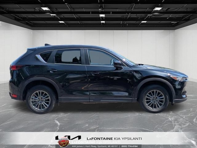 Used 2017 MAZDA CX-5 Touring w/ Preferred Equipment Package AWD/4WD image 6