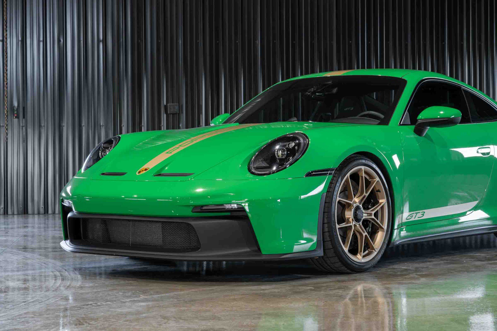 Used 2022 Porsche 911 GT3 RWD image 3