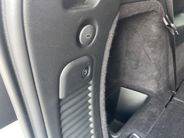 Used 2022 Dodge Durango R/T w/ Blacktop Package AWD/4WD image 27