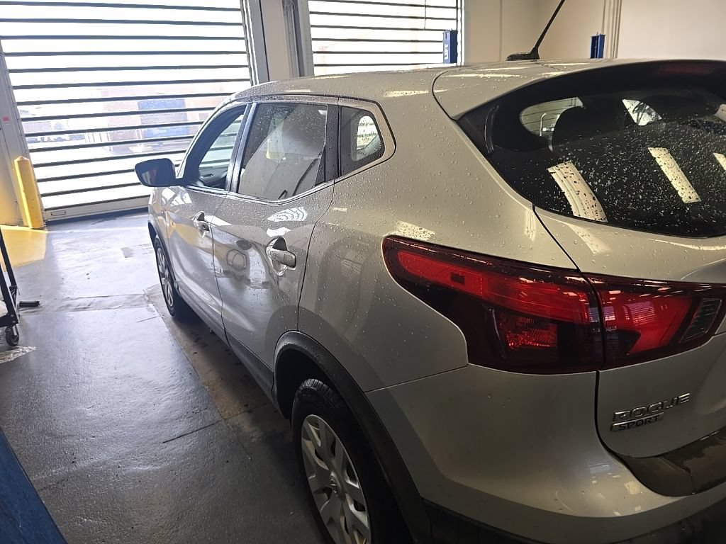 Used 2019 Nissan Rogue Sport S AWD/4WD image 4