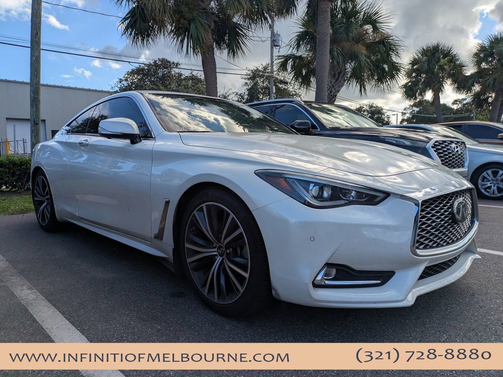 Used 2022 INFINITI Q60 3.0t Luxe w/ Essential Package