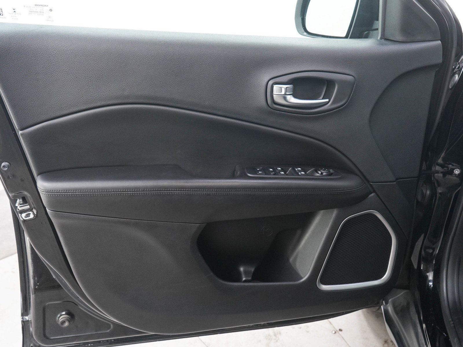Used 2021 Jeep Compass Latitude AWD/4WD image 20