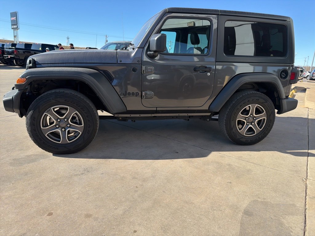 Used 2021 Jeep Wrangler Sport image 6