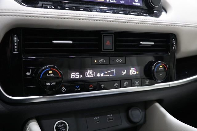 Used 2023 Nissan Rogue SL w/ SL Premium Package image 25