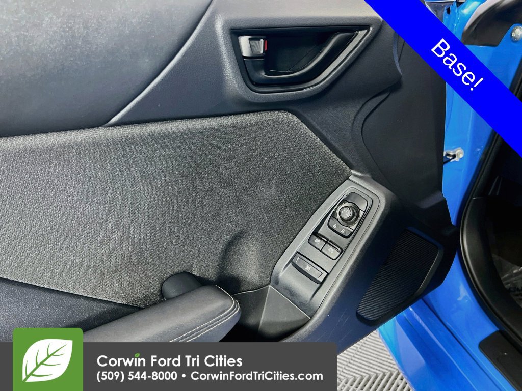 Used 2023 Toyota GR86 RWD image 12