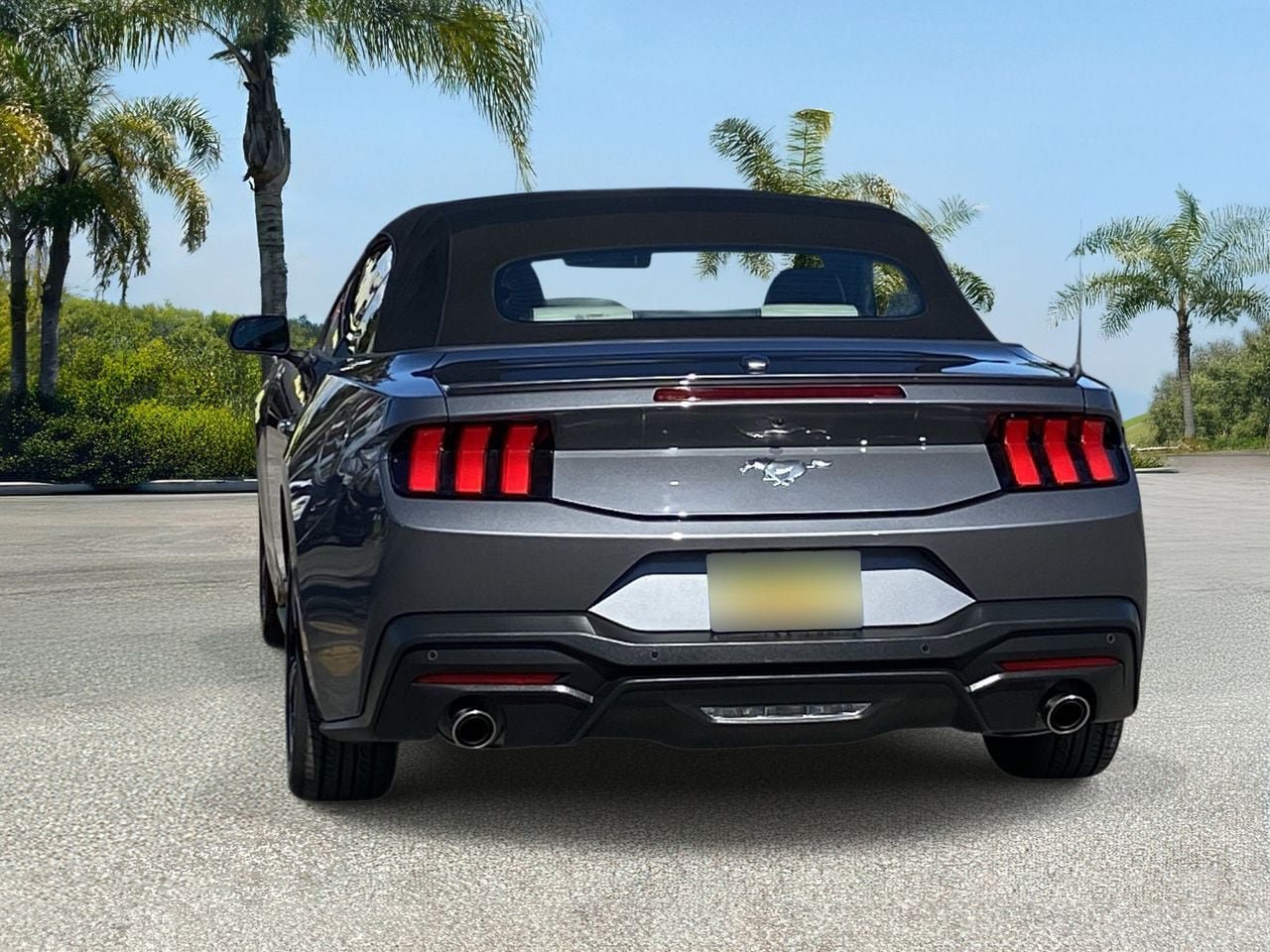 Used 2024 Ford Mustang Premium RWD image 4