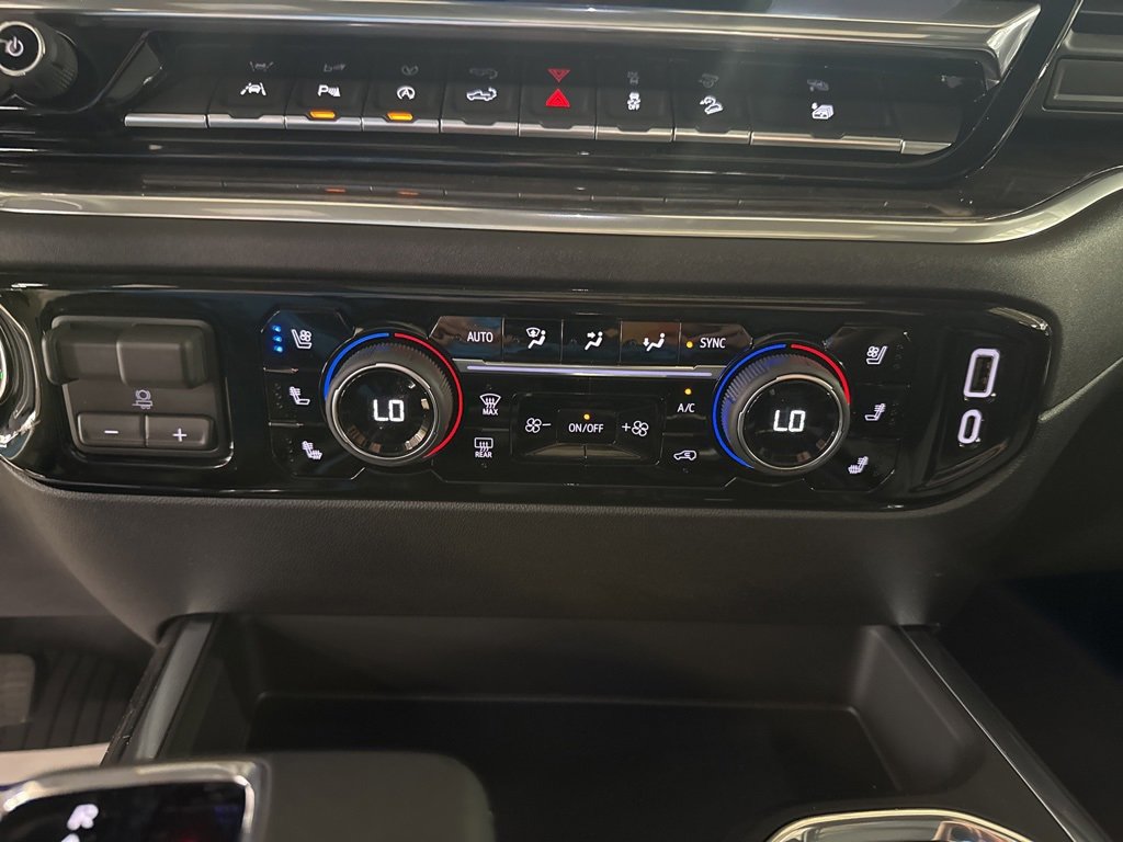 New 2025 Chevrolet Silverado 1500 LTZ w/ LTZ Premium Package image 30