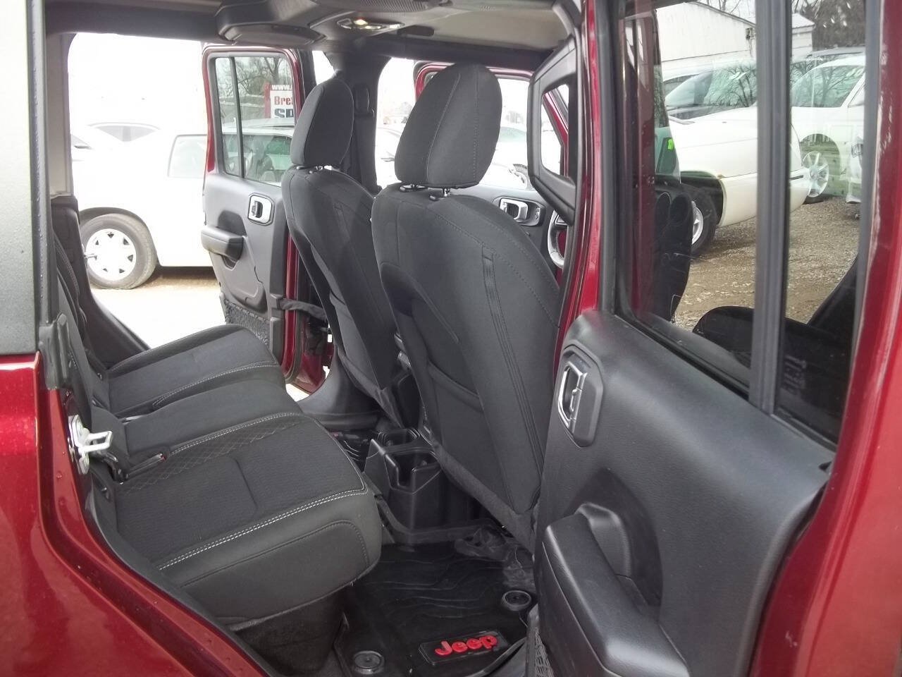 Used 2021 Jeep Gladiator Sport w/ Quick Order Package 24Q 80Th AWD/4WD image 12