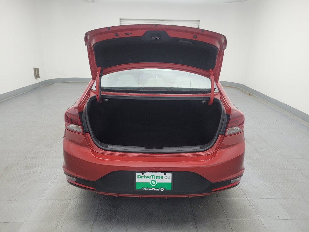 Used 2020 Hyundai Elantra SE image 29