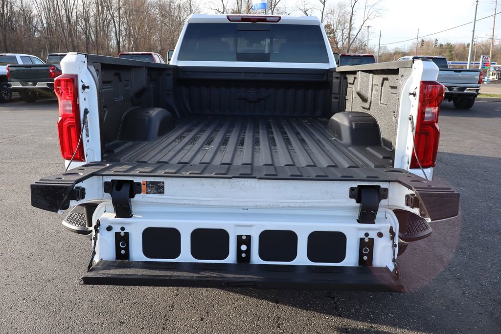 New 2026 Chevrolet Silverado 3500 LT w/ All Star Edition image 25