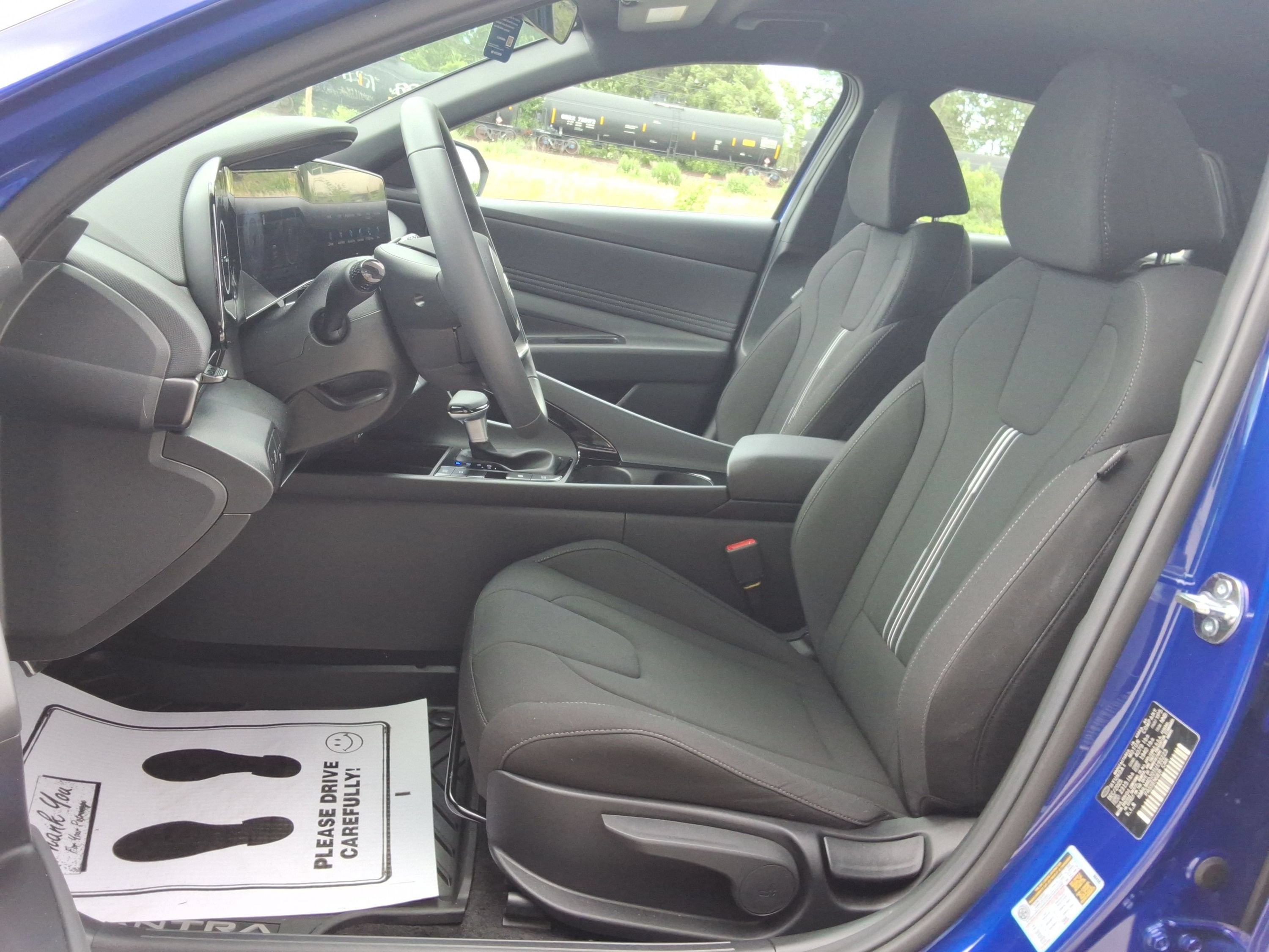Used 2026 Hyundai Elantra SEL FWD image 26