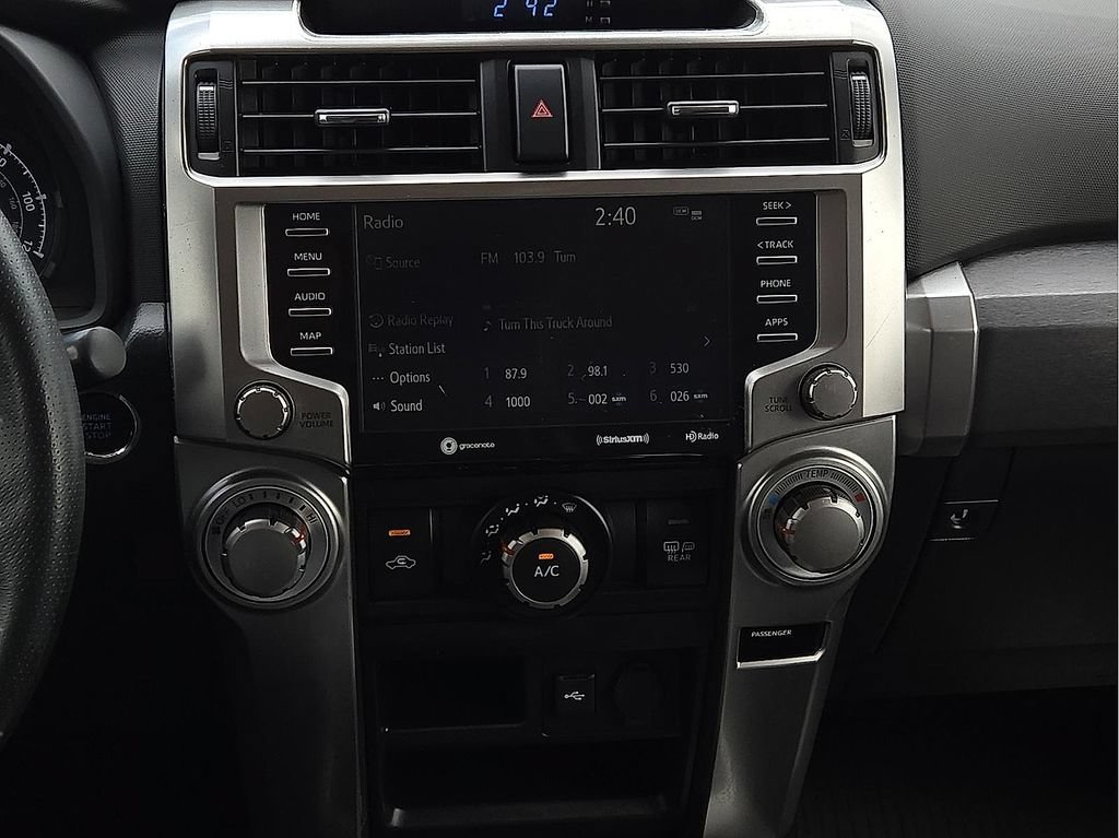 Used 2021 Toyota 4Runner SR5 Premium w/ Moonroof Package AWD/4WD image 11
