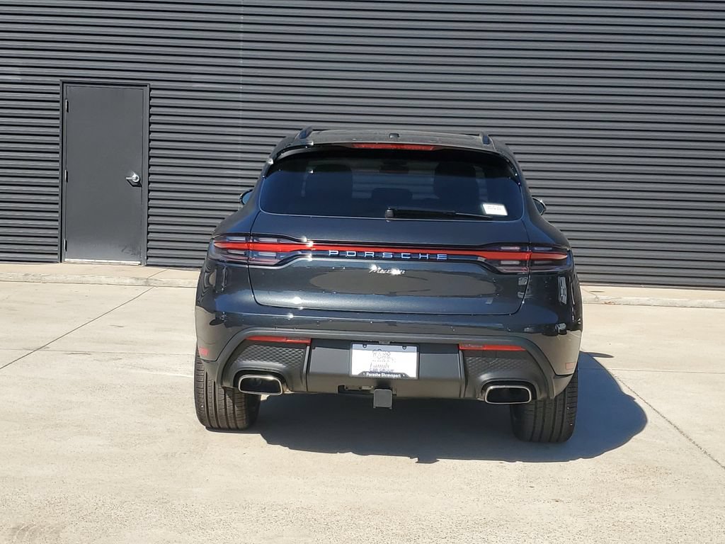New 2026 Porsche Macan AWD/4WD image 4