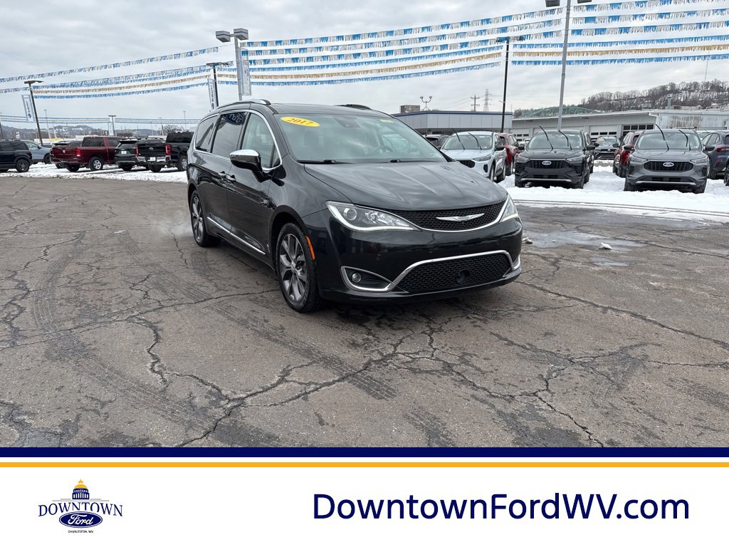 Used 2017 Chrysler Pacifica Limited